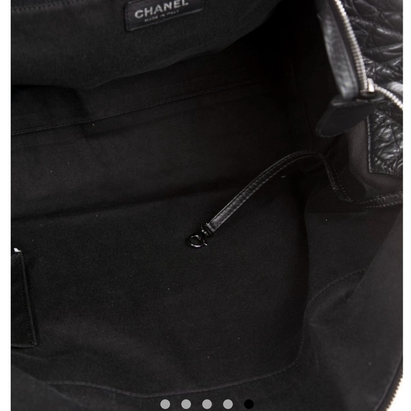 Chanel leather tote - Picture 5 of 11